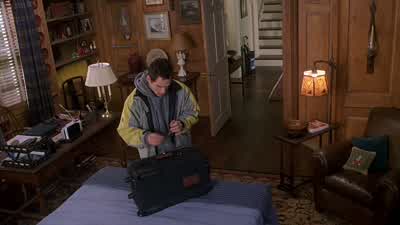 Hey, your suitcase. - Meet the Parents