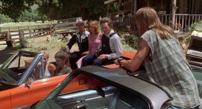 Hey You're talkin' to my guy all wrong - Joe Dirt