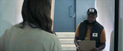 Hi. A delivery for Mrs Diamond
from synthetica s.a.? - The Shakedown