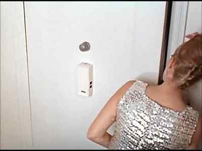 Hi, Barbara Miller?
-Yeah? - Greetings