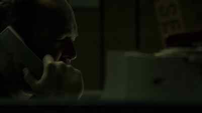 Hi, bean.
It's daddy. - The Killing