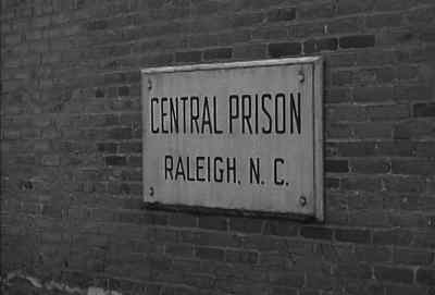 - Hi, Bill.
- Hi Marsh, I didn't recognize you. - Carbine Williams