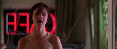 Hi, Carrie. I have to go to the bathroom. - Kalifornia