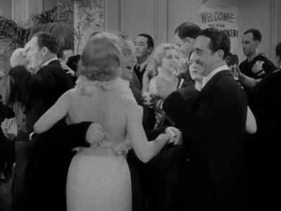- Hi, Chesty.
- Hiya, boy. - Here Comes the Navy