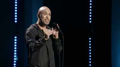 "Hi. [chuckles] Mr. Koy.
Mr. Koy, please sit down. - Jo Koy: Live from Seattle