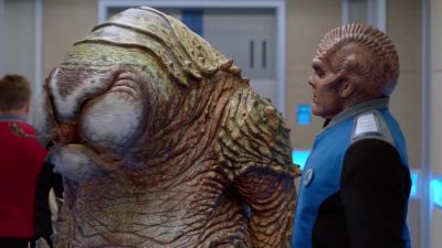 -Hi, Commander.
-Hi! - The Orville