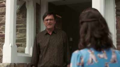 Hi, Dad.
Oh dear, couldn't come up - The Trouble with Maggie Cole
