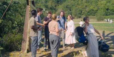 - Hi.
- Dani, Josh, Mark, Christian. - Midsommar