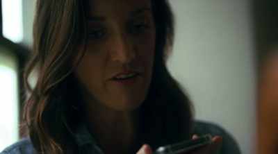 Hi, Detective Roberts,
this is Bryanna Fox. - The Lesson Is Murder
