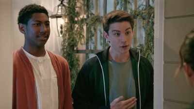 - Hi, Dr. Gaines,
I'm Cole and this is...Byron. - I Am Frankie