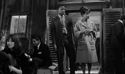 - Hi, Eddie.
- Hi. - Paris Blues