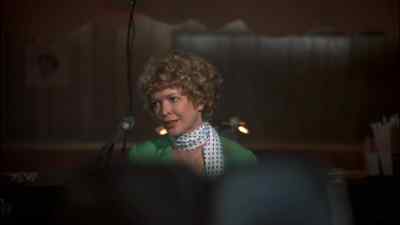 Hi, everybody.
Just go on and do whatever you're doing. - Alice Doesn't Live Here Anymore