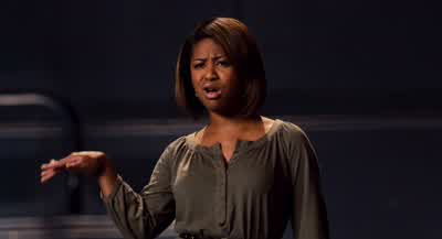Oh. Hi, everybody, my name is Stacie. My hobbies include cuticle care and the E! Network. - Pitch Perfect