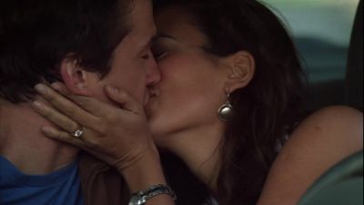 Hi, gorgeous.
Hi. - NCIS
