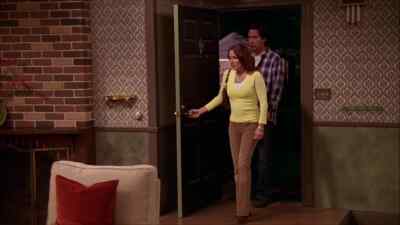 - Hi, guys.
You're back early. - Everybody Loves Raymond
