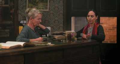 Hi, Helen, have you got
my first edition? - Miss Willoughby and the Haunted Bookshop