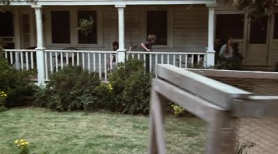 Hi, Hen. - The Waltons