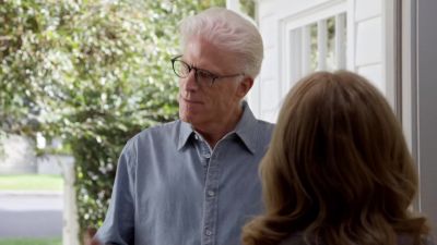 - Hi.
- Hey. - Curb Your Enthusiasm