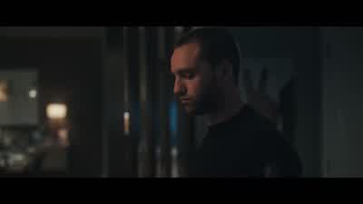 - Hi. - Hey. - Tell Me Lies