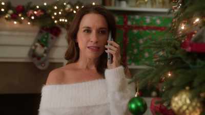 Hi, hi, hi, it's me. - Haul Out the Holly