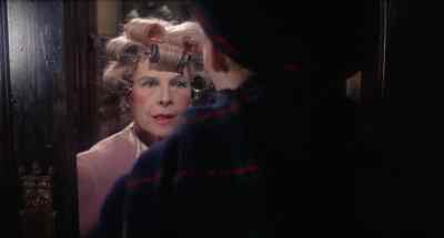 - Hi!
- Hi. Minnie, I'm going out now... - Rosemary's Baby
