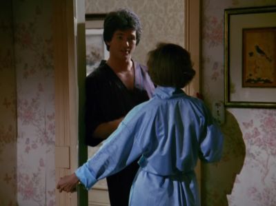 - Hi.
- Hi. - Dallas