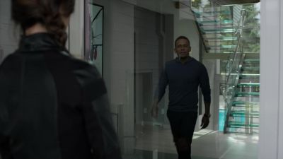 - Hi.
- Hi. - The Good Doctor