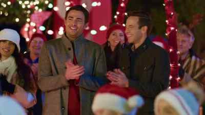 -hi.
-Hi. - The Christmas House