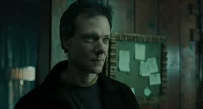 - Hi, I was wondering... - The Ring