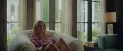 "Hi. I'm Maggie.
I know everything about everything." - The High Note