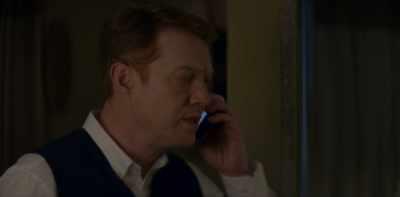 -Hi.
It's Tom Walgate, Anthony's dad. - Four Lives