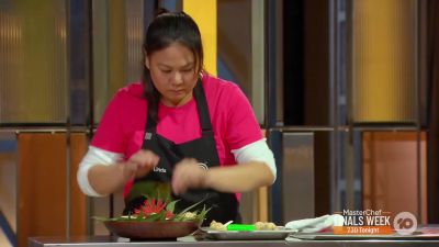 Hi, Linda.
Hello. - MasterChef Australia