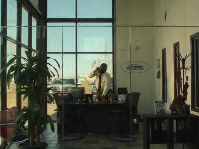Hi, Malcolm.
This is Samantha Walters. - Bruiser