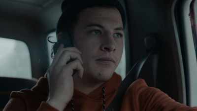 - Hi, Mom.
MOM: Andy? Where are you? - Wireless