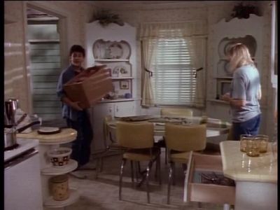 -HI, MOM. - The Wonder Years