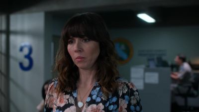 Hi, Mom. - Dead to Me