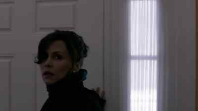 Hi, mom! - The Following