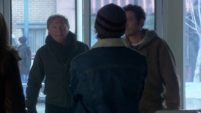 Hi, Mr. Simmons, Hank. - Jericho