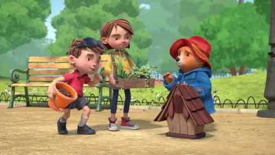 -Hi, Paddington.
-♪ Where have you been? ♪ - The Adventures of Paddington