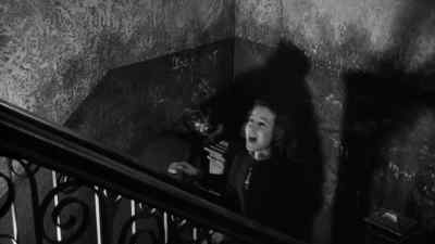 - Hi, Rocky.
- Hi, Sis. - Somebody Up There Likes Me
