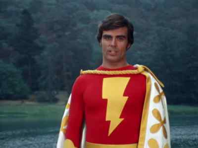Hi. - Shazam!
