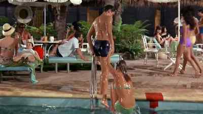                     Hi. - Fun in Acapulco
