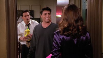 Hi. - Friends