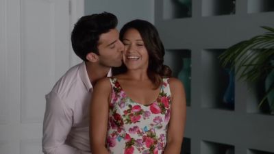 Hi. - Jane the Virgin