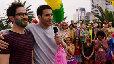 Hi. - Sense8