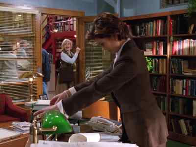 Hi. - Lois & Clark: The New Adventures of Superman