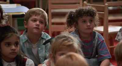 Hi. - Kindergarten Cop
