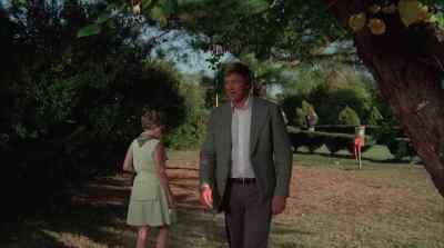- Hi, Sheriff.
- Hey, Buford, how you doing? - Final Chapter: Walking Tall