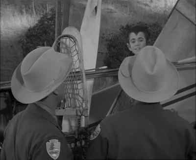 Hi there.
Hi. - The Munsters