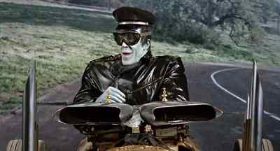 Hi, there. - Munster, Go Home!